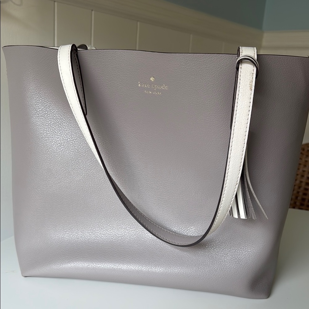 Kate Spade Gray and White Structured Tote - Reversible